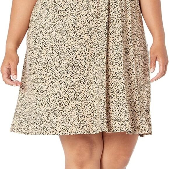 Women's Surplice Dress Available in Plus Size - Picture 1 of 5